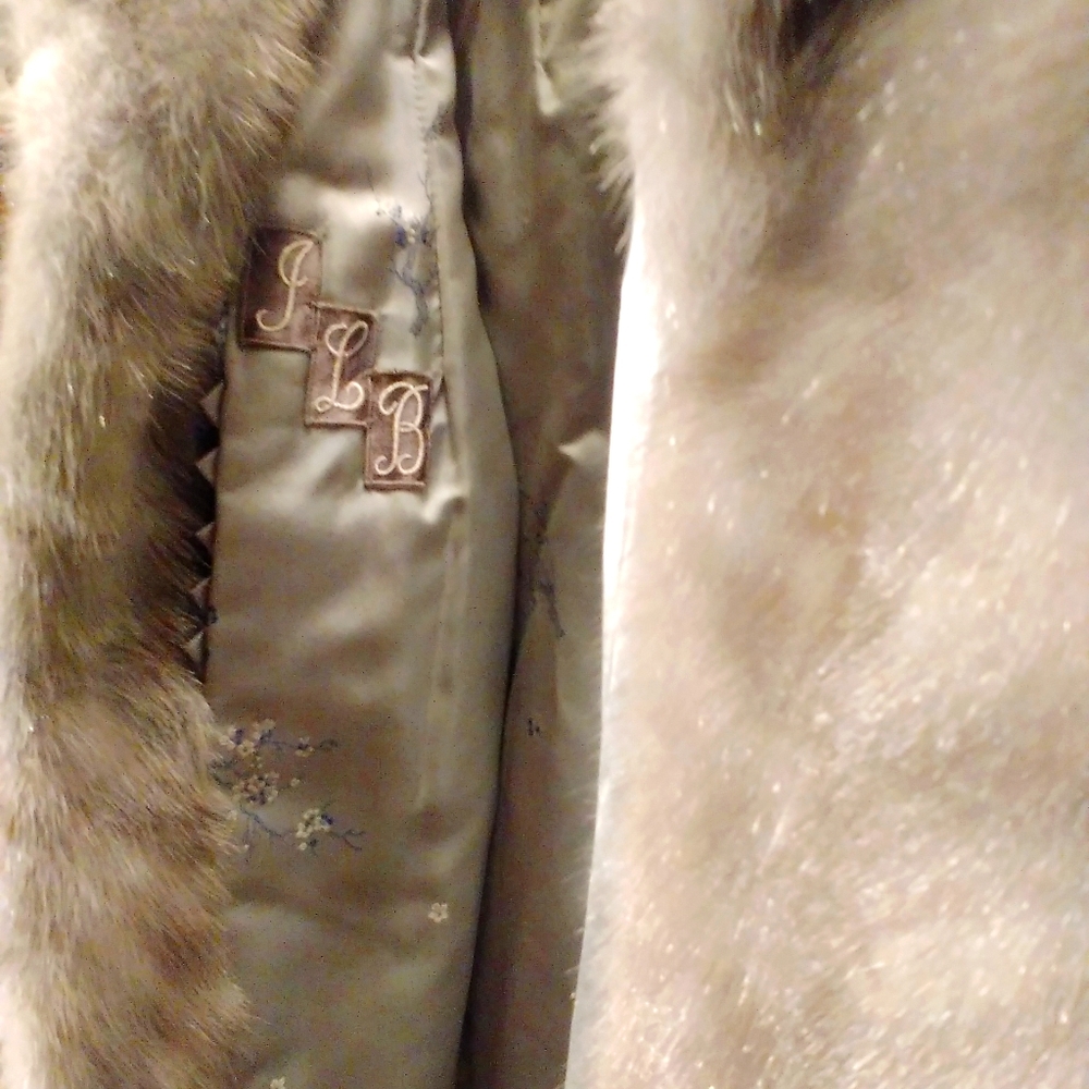 Vintage crop fur coat